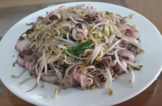 Mực sim xào sa tế ngon tuyệt cú mèo